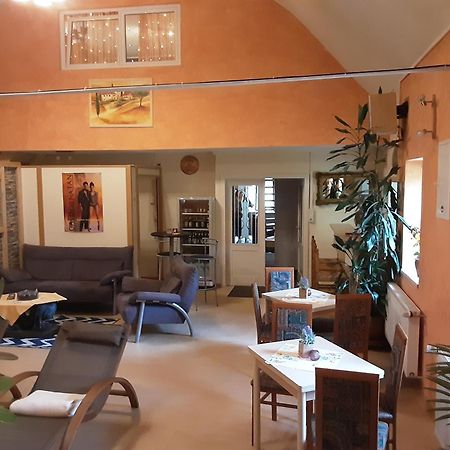 Hotel Gasthof Zur Krone 오버젠트 외부 사진
