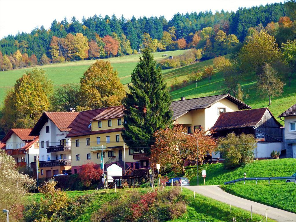 Hotel Gasthof Zur Krone 오버젠트 외부 사진